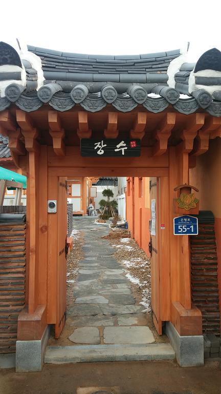 Hanok Guesthouse Jangsoo Jeonju Eksteriør bilde